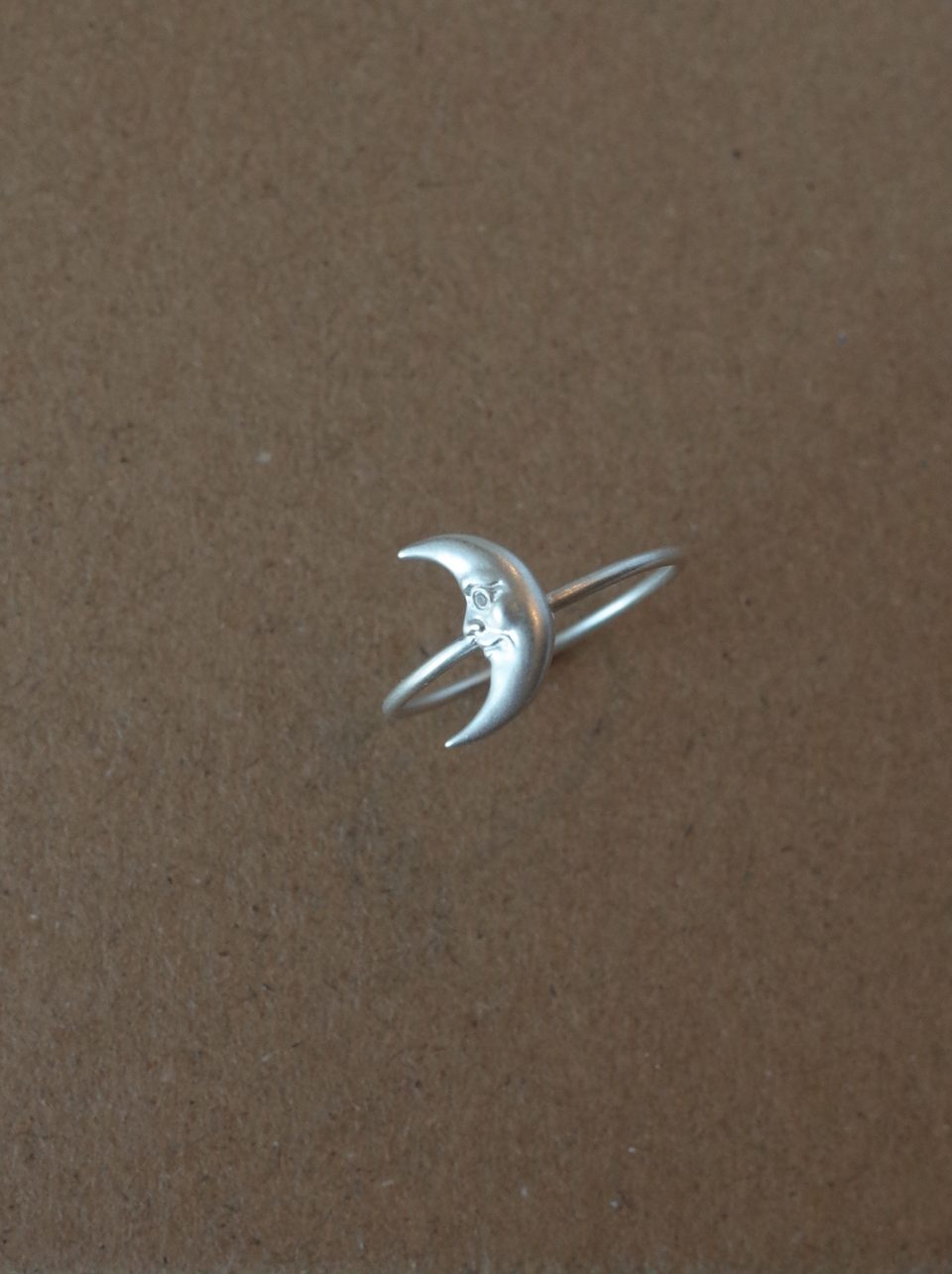 Le Fond Moon Goddess ring, 925 silver, product photo (1)